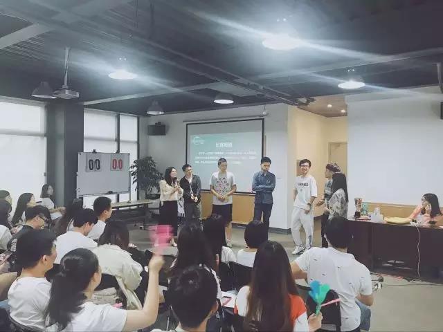 别问我为啥不看世界杯?赛群一战到底决赛不!能!错!过! 别问我为啥不看世界杯?赛群一战到底决赛不!能!错!过!